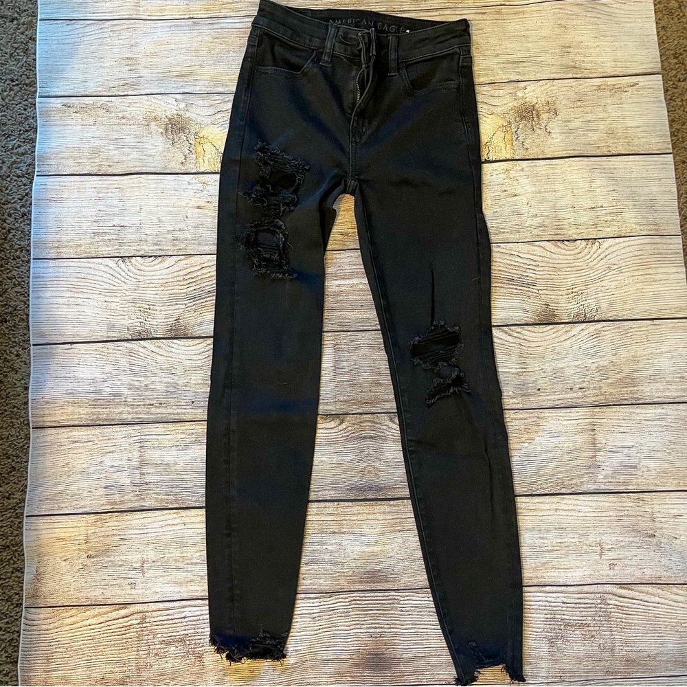 AE High Rise Distressed Jeggings
